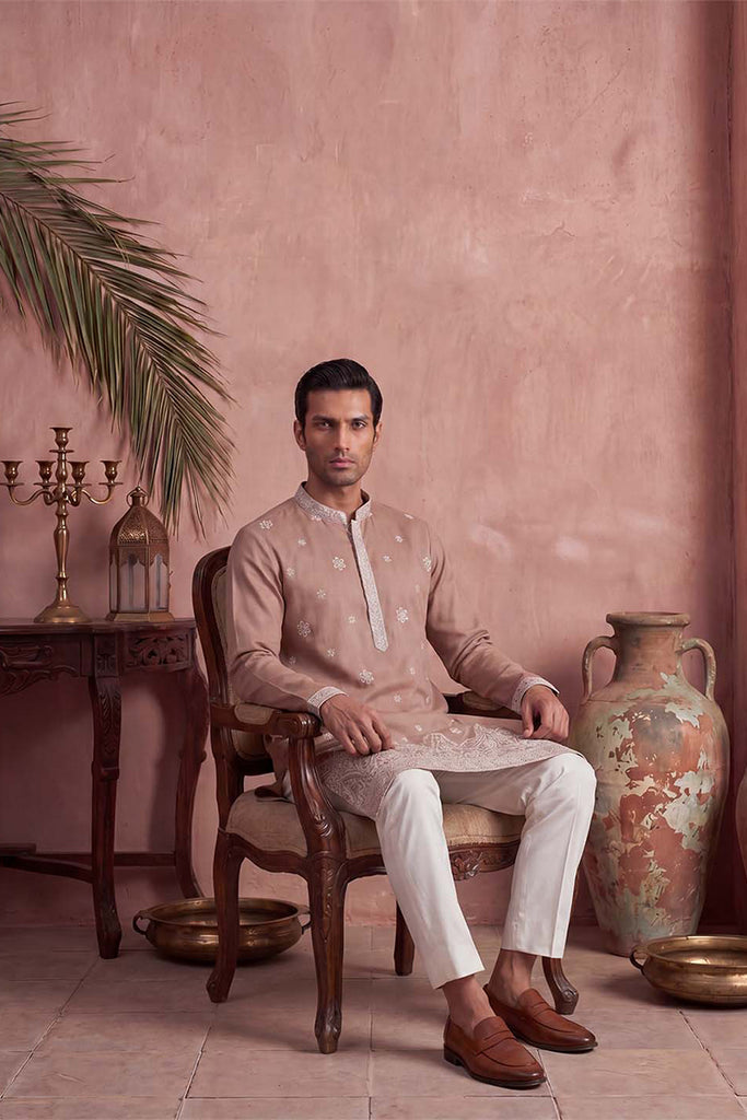 Pink Silk Blend Solid Embroidered Kurta With Trousers MKSET2173