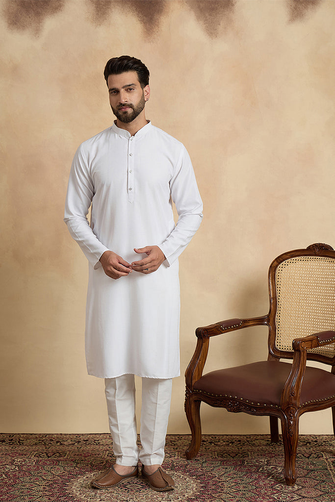 White Silk Blend Solid Solid Kurta With Trousers MKSET2220