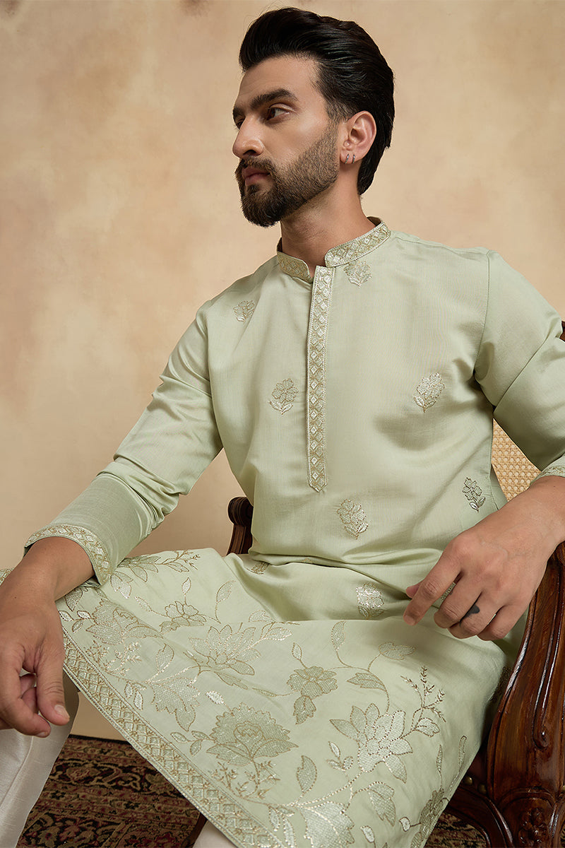 Green Silk Blend Solid Embroidered Thread Work Kurta MKU2405