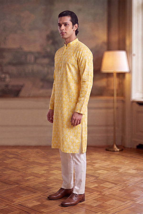 Yellow Linen Ikkat Print Regular Kurta With Trouser MKSET2429