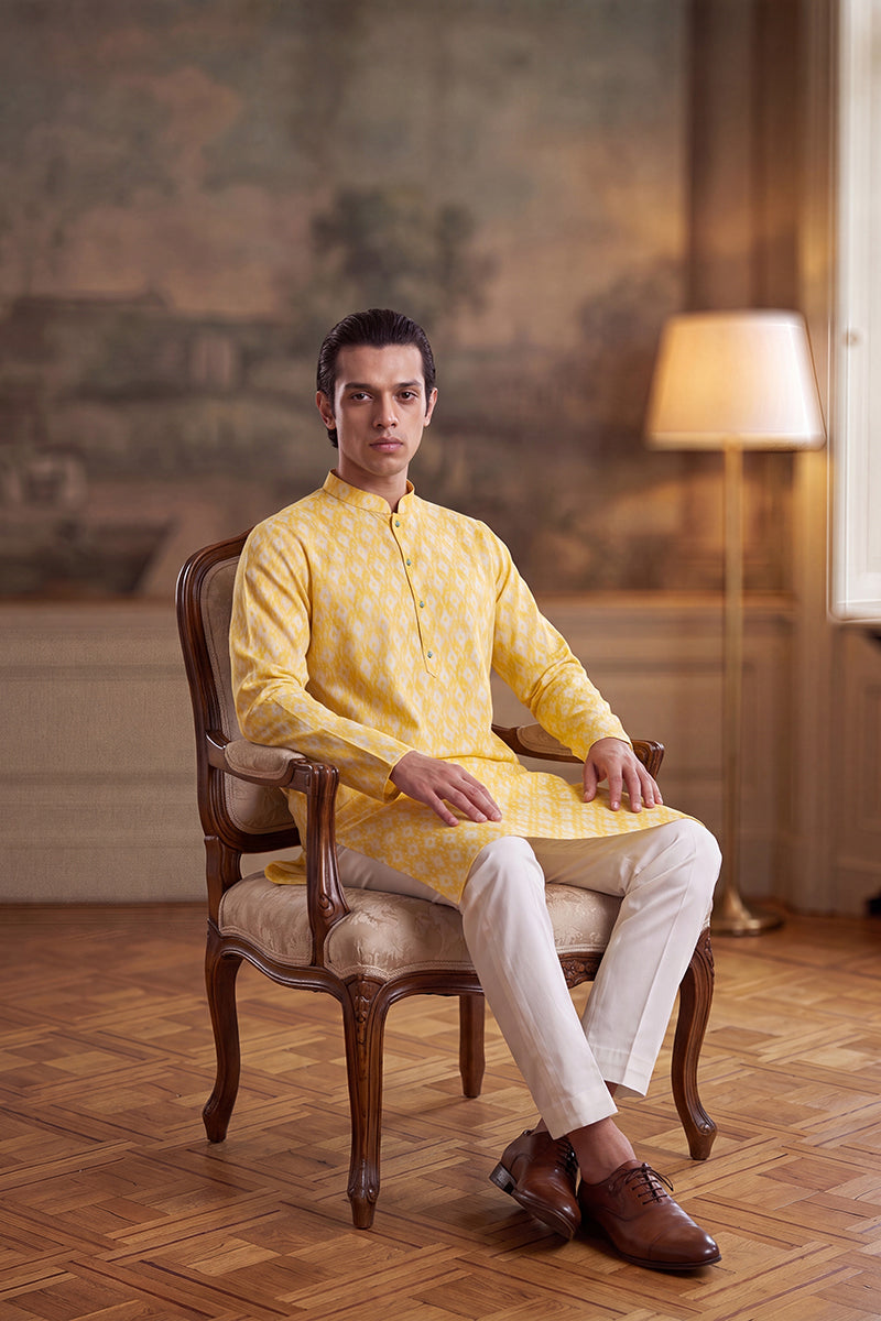 Yellow Linen Ikkat Print Regular Kurta With Trouser MKSET2429