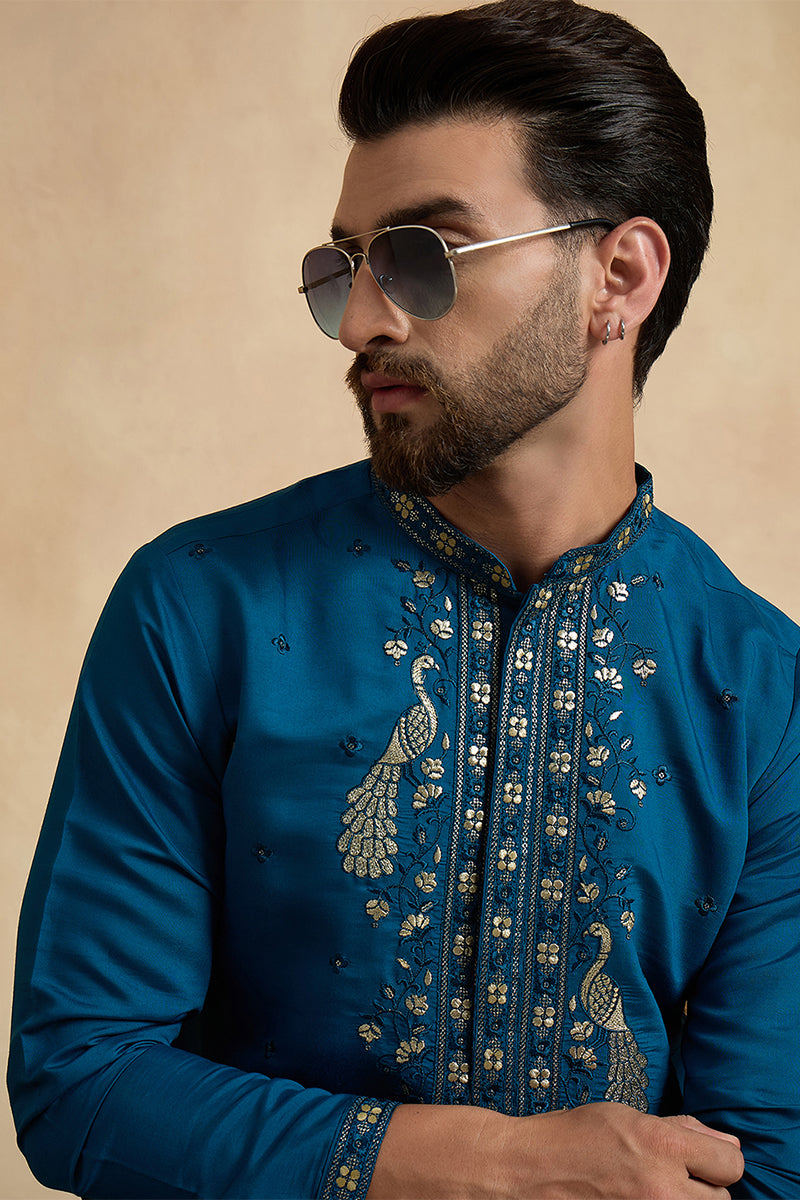Teal Silk Blend Solid Embroidered Thread Work Kurta MKU2443