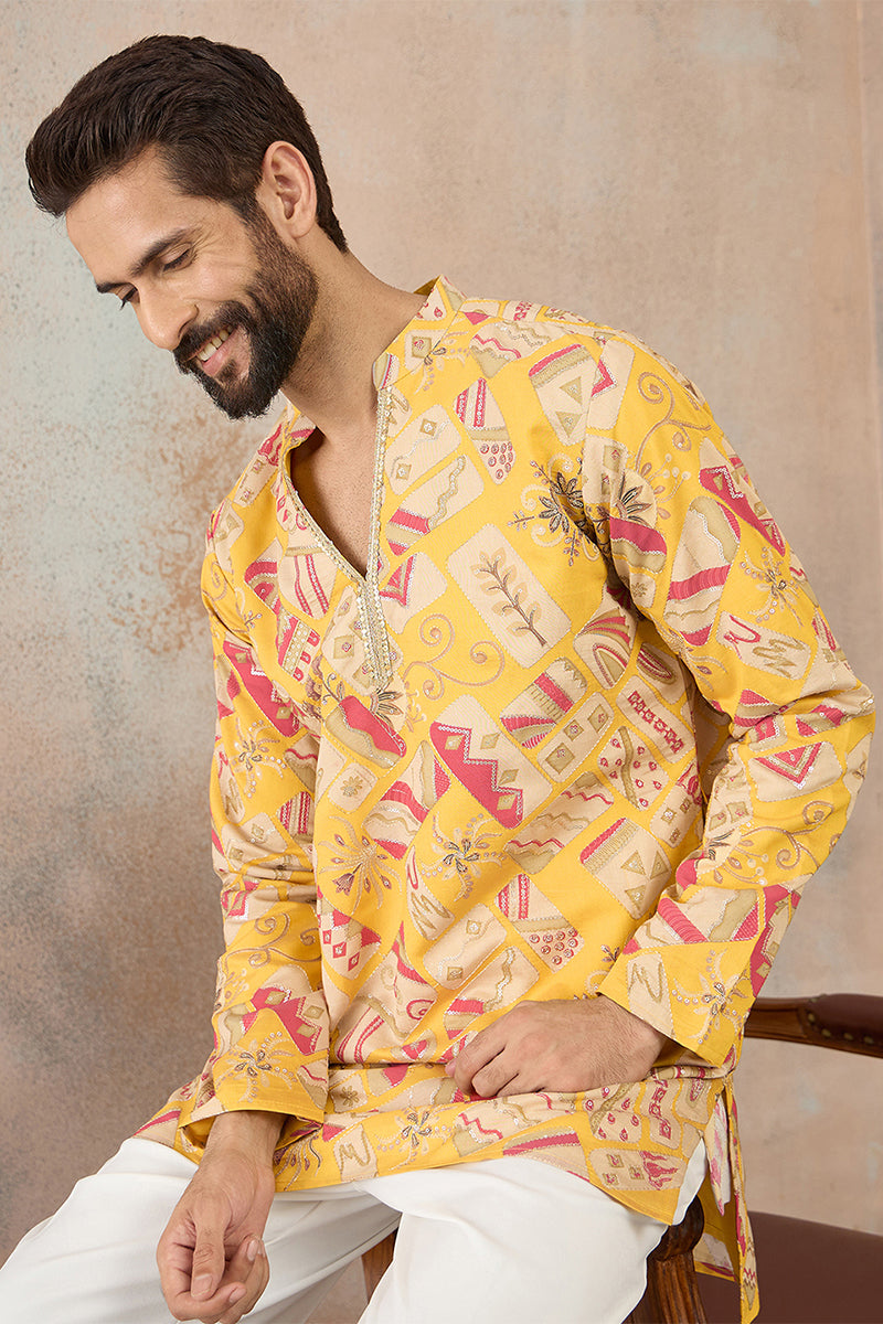 Yellow Silk Blend Ethnic Motifs Embroidered Kurta With Trouser MKSET2455