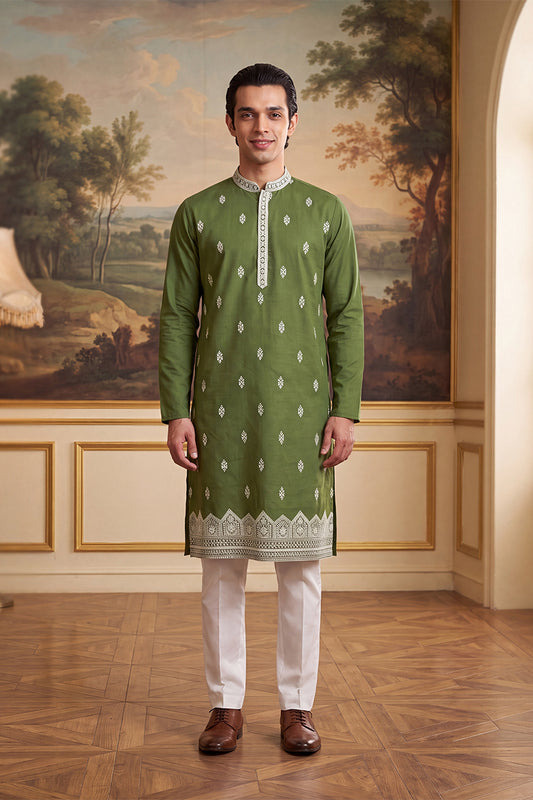 Green Silk Blend Solid Embroidered Kurta With Trouser MKSET2486