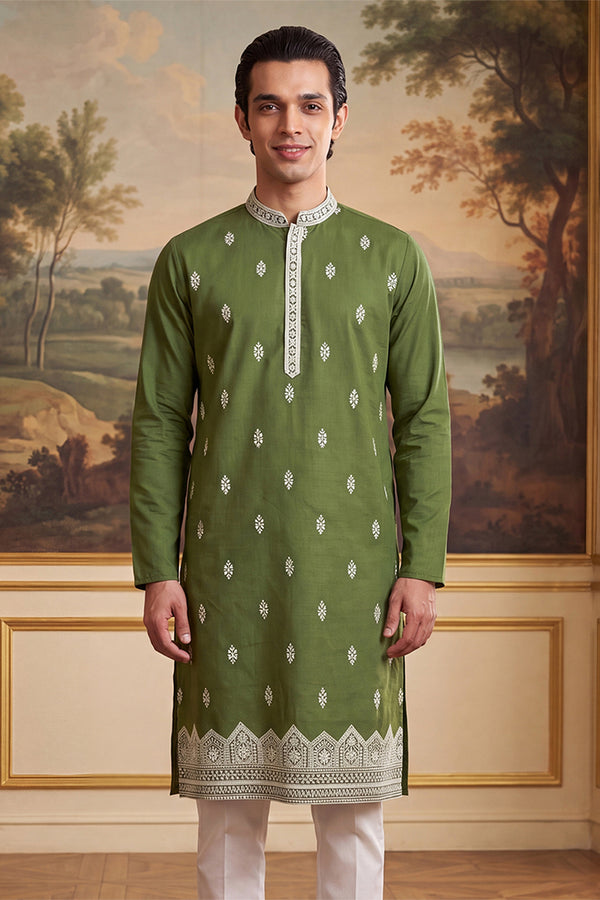 Green Silk Blend Solid Embroidered Kurta With Trouser MKSET2486