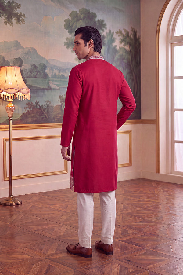 Pink Silk Blend Solid Embroidered Kurta With Trouser MKSET2490