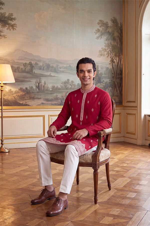 Pink Silk Blend Solid Embroidered Kurta With Trouser MKSET2490