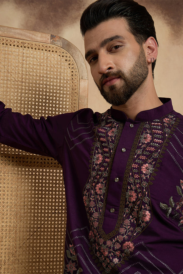 Violet Silk Blend Solid Embroidered Sequins Kurta MKU2532