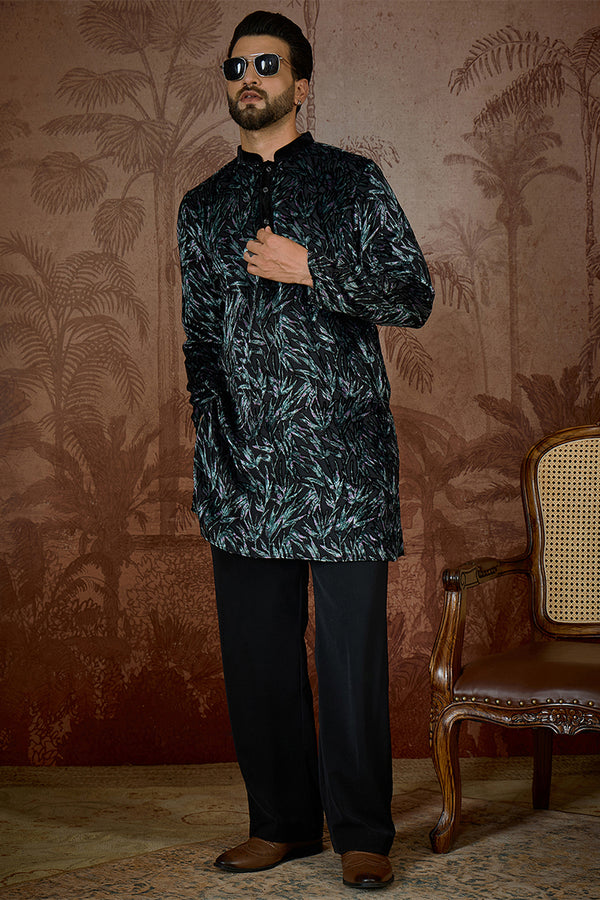 Black Velvet Ethnic Motifs Printed  Kurta MKU2539
