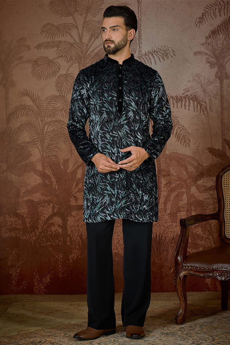 Black Velvet Ethnic Motifs Printed  Kurta MKU2539