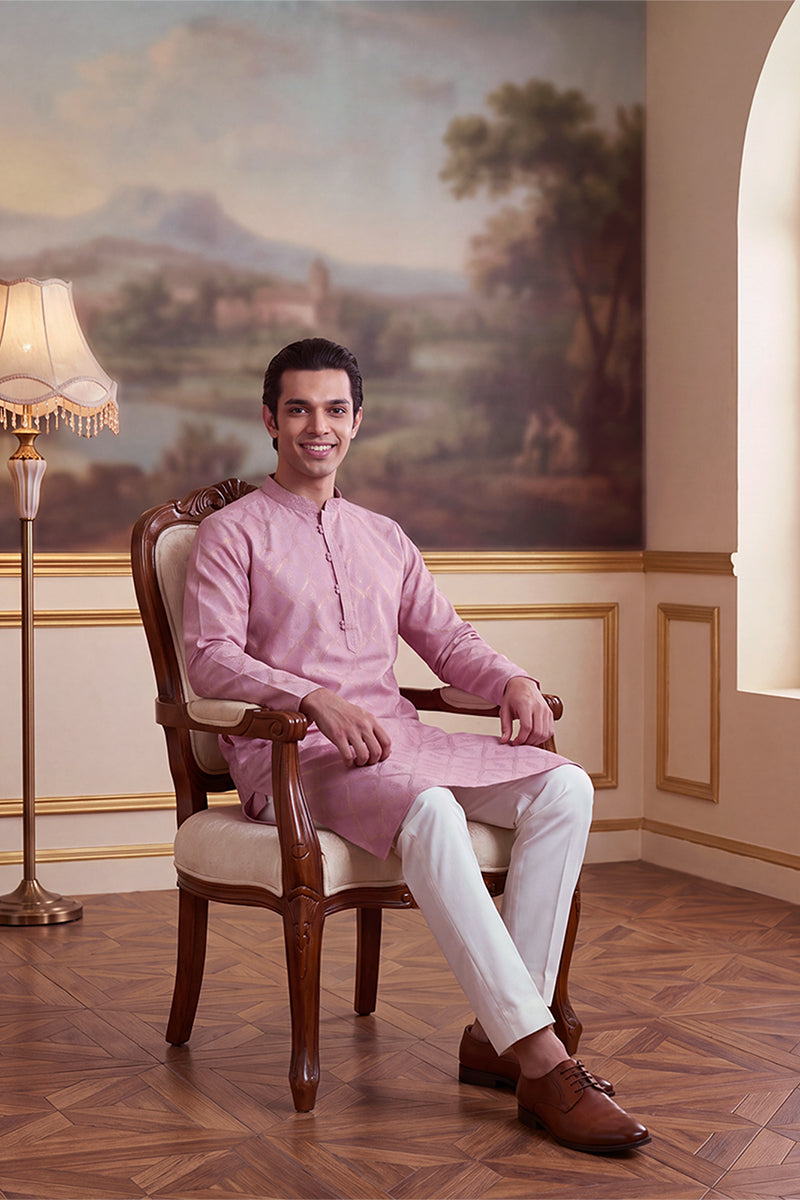 Pink Jacquard Geometric Embroidered Kurta MKU2568