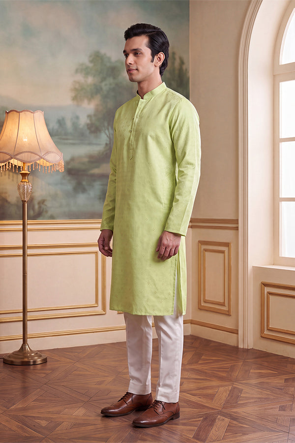 Green Jacquard Ethnic Motifs Woven Design Kurta MKU2641