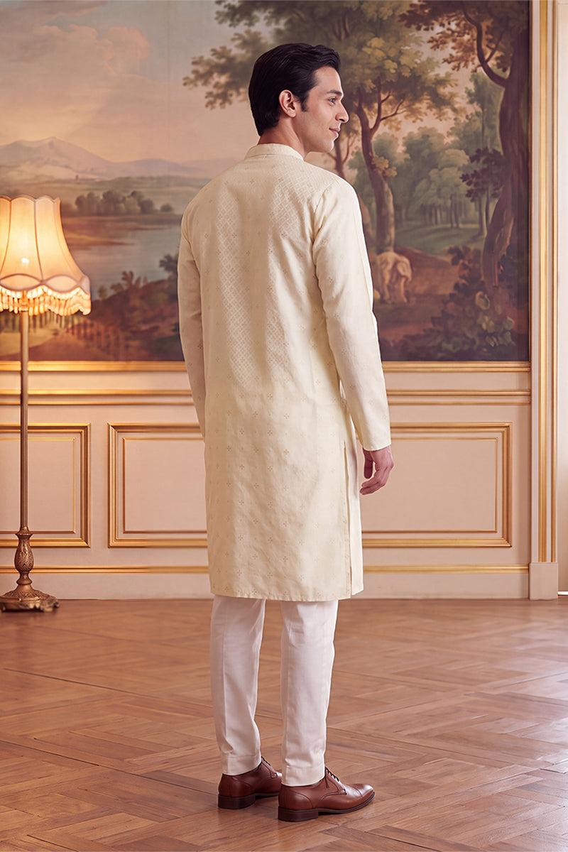 Off White Jacquard Ethnic Motifs Woven Design Kurta MKU2643