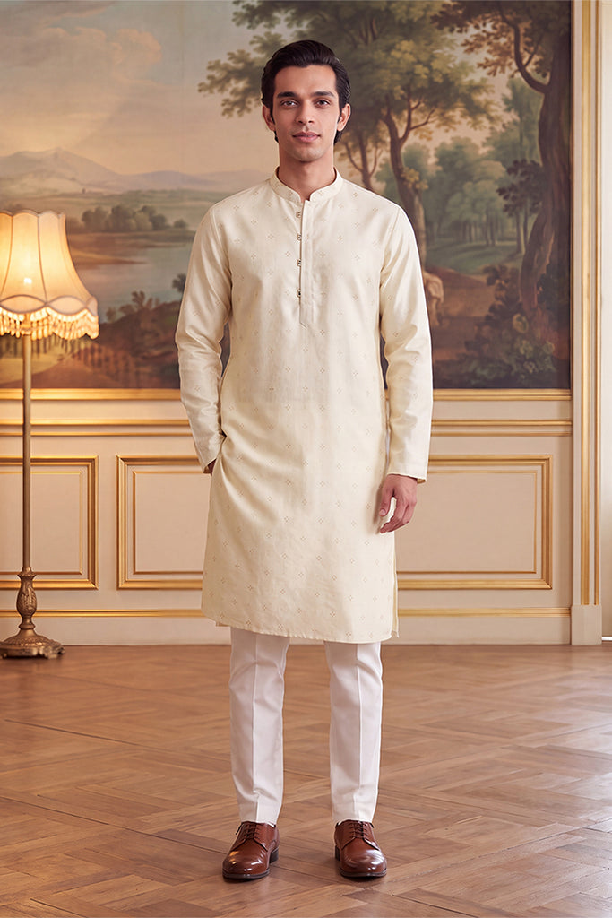 Off White Jacquard Ethnic Motifs Woven Design Kurta MKU2643