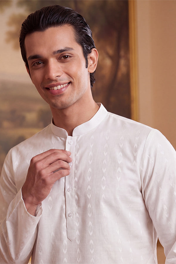 White Cotton Ethnic Motifs Woven Design Kurta MKU2705