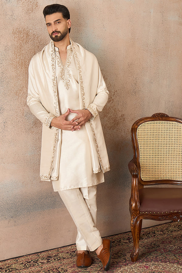 Off White Silk Blend Solid Embroidered Kurta With Dupatta MKUD1021