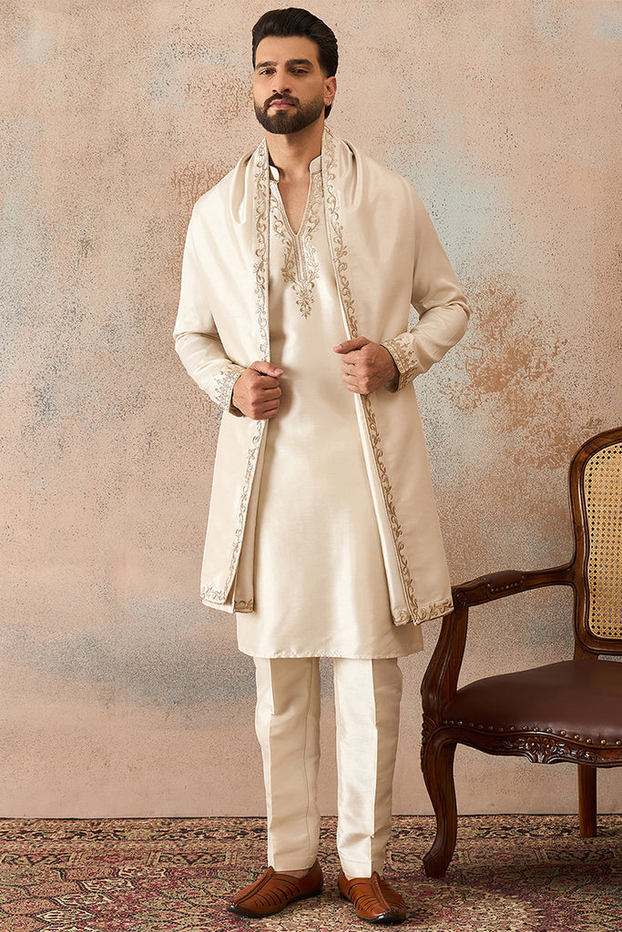 Off White Silk Blend Solid Embroidered Kurta With Dupatta MKUD1021