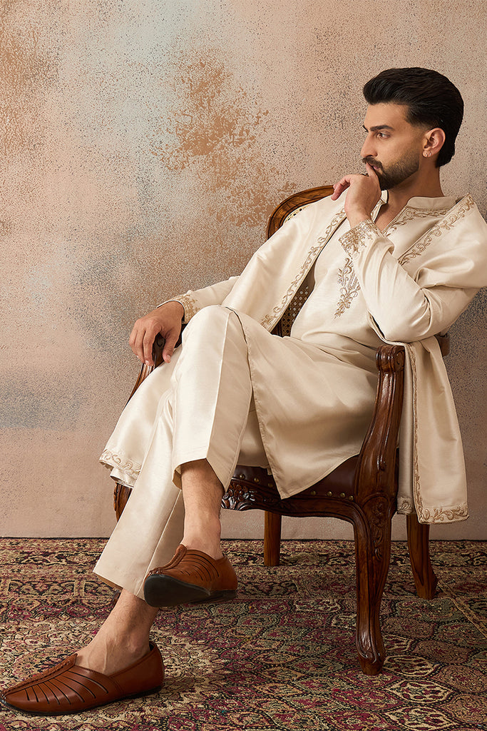 Off White Silk Blend Solid Embroidered Kurta With Dupatta MKUD1021