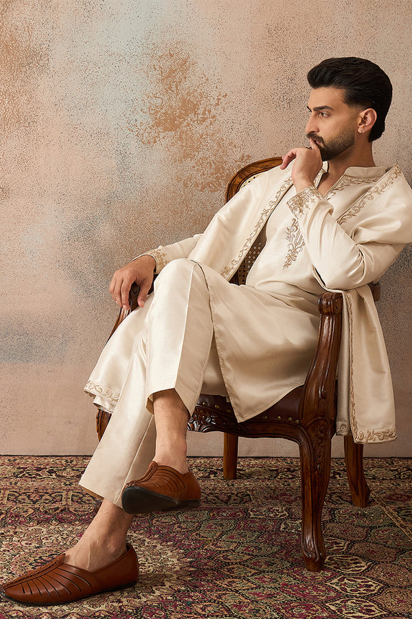 Off White Silk Blend Solid Embroidered Kurta & Trouser With Dupatta MKPD1021