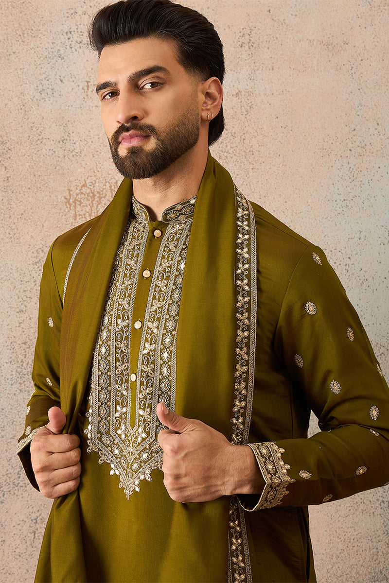 Green Silk Blend Solid Embroidered Kurta And Trouser With Dupatta MKPD1031
