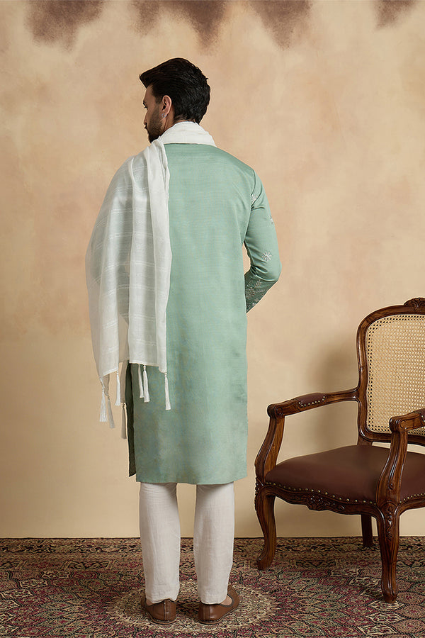 Green Silk Blend Solid Embroidered Straight Kurta Sets MKPD1783