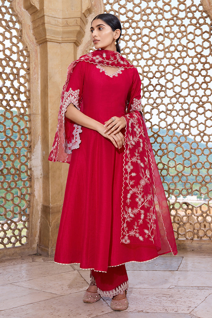 Fuchsia Silk Blend Solid Embroidered Flared Suit Set PKSKD2365