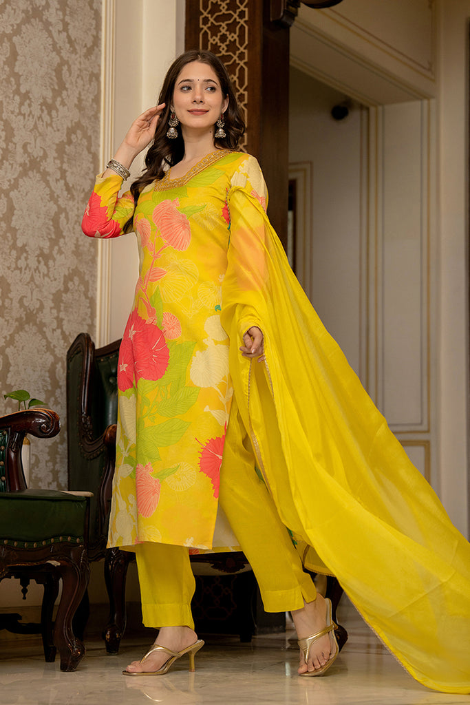 Yellow Rayon Blend Floral Printed Straight Suit Set PKSKD2425
