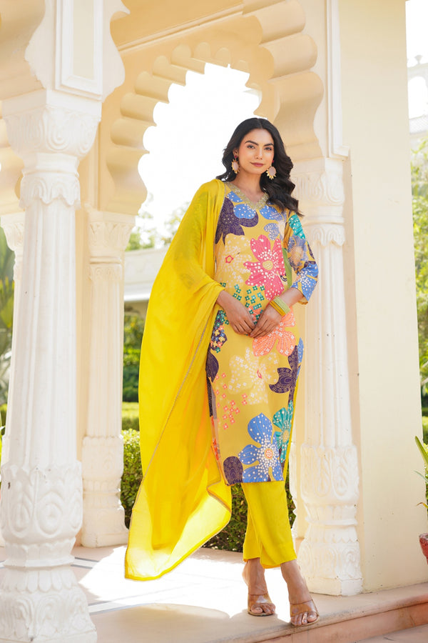Yellow Floral Printed Cotton Blend Straight Suit Set PKSKD2492