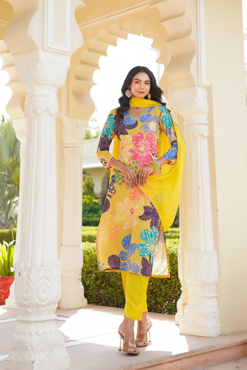 Yellow Floral Printed Cotton Blend Straight Suit Set PKSKD2492