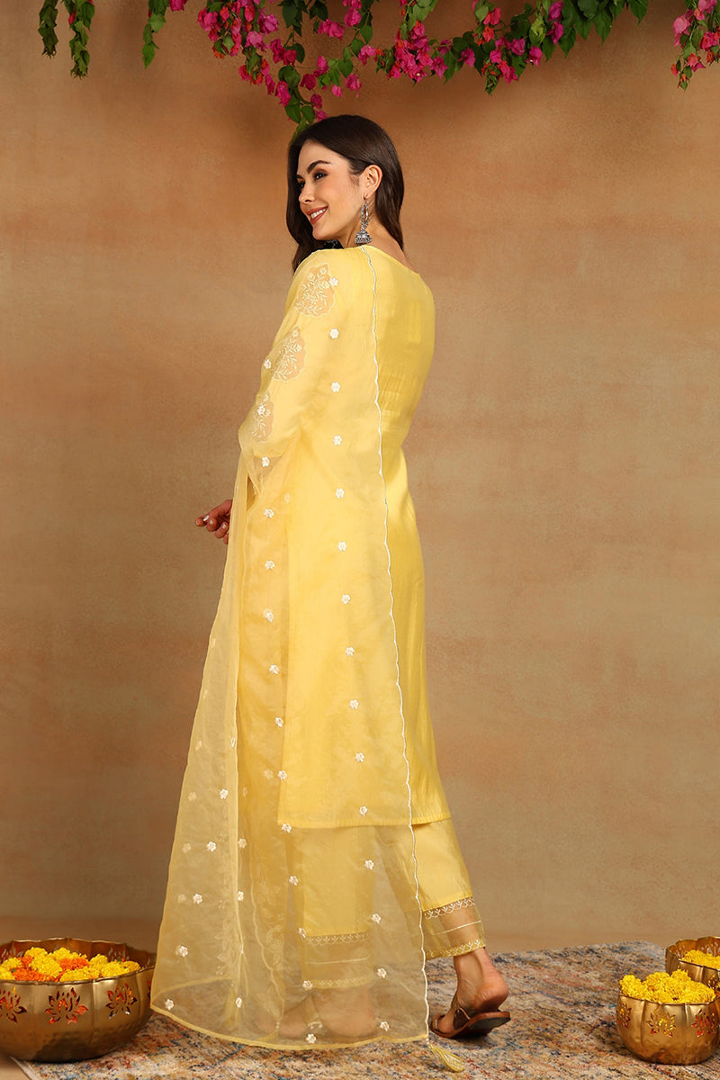 Yellow Silk Blend Solid Embroidered Straight Kurta Trouser And Dupatta SETPKSKD2663 (M To 3XL Set)