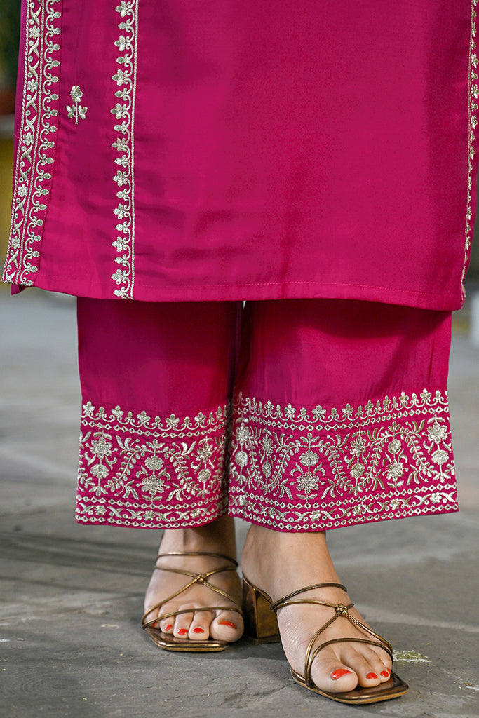 Pink Silk Blend Solid Embroidered Straight Kurta Palazzos With Dupatta PKSKD2732