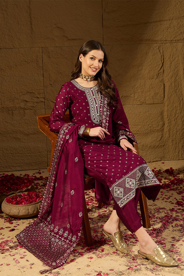 Maroon Silk Blend Embroidered Straight Kurta Trouser With Dupatta HOPPKSKD2835