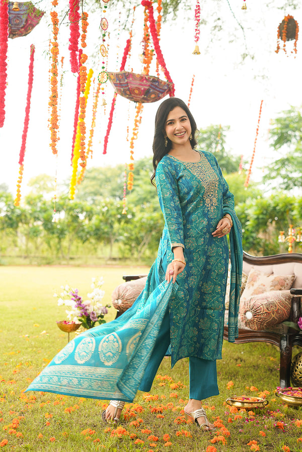 Teal Viscose Rayon Floral Embroidered Straight Kurta Trousers With Dupatta PKSKD3057