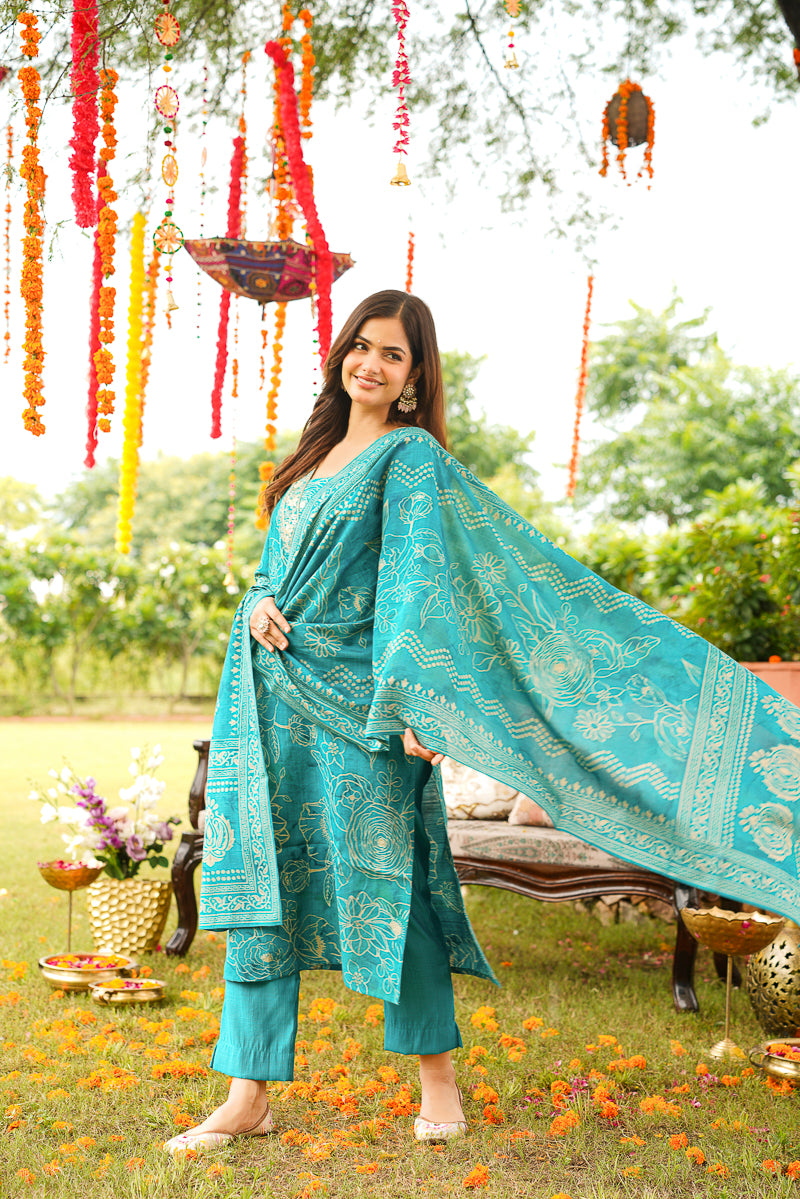 Turquoise Viscose Rayon Floral Embroidered Straight Kurta Trousers With Dupatta PKSKD3077