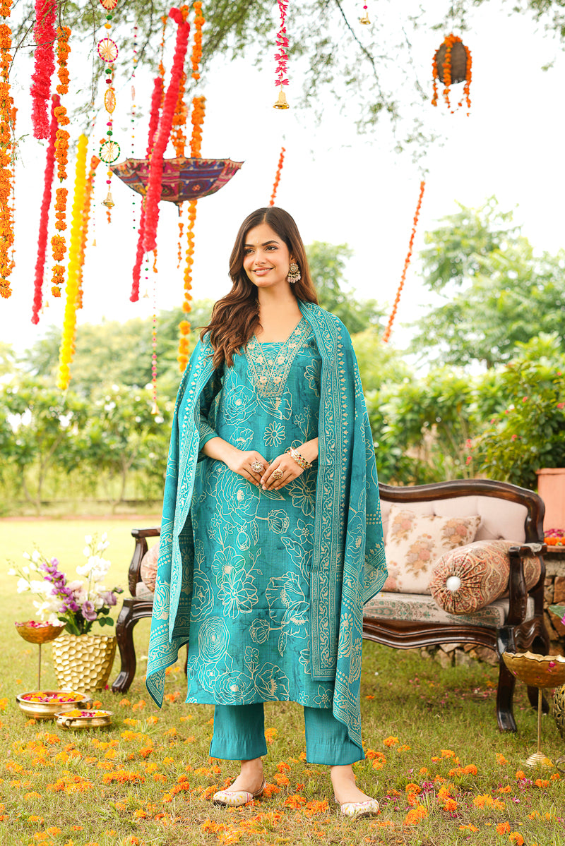 Turquoise Viscose Rayon Floral Embroidered Straight Kurta Trousers With Dupatta PKSKD3077