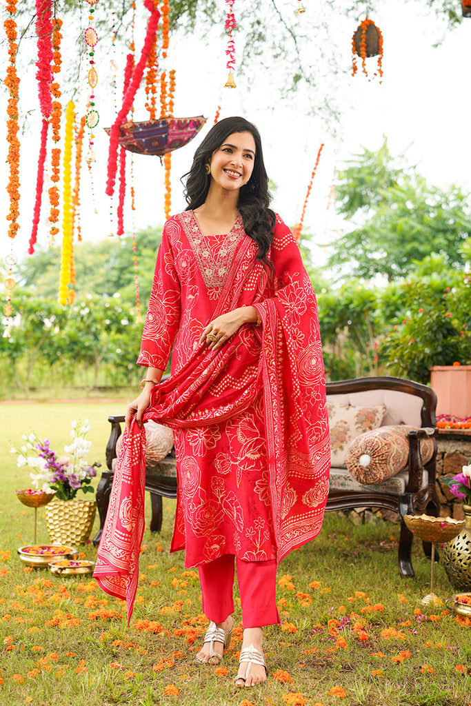 Red Viscose Rayon Floral Embroidered Straight Kurta Trousers With Dupatta PKSKD3078