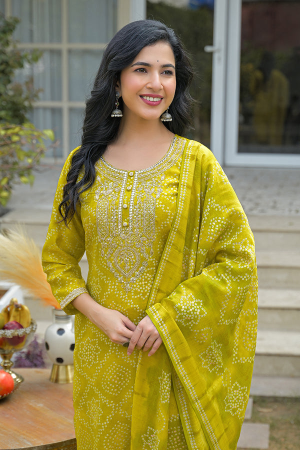 Yellow Silk Blend Bandhani Embroidered Straight Kurta Trousers With Dupatta PKSKD3106