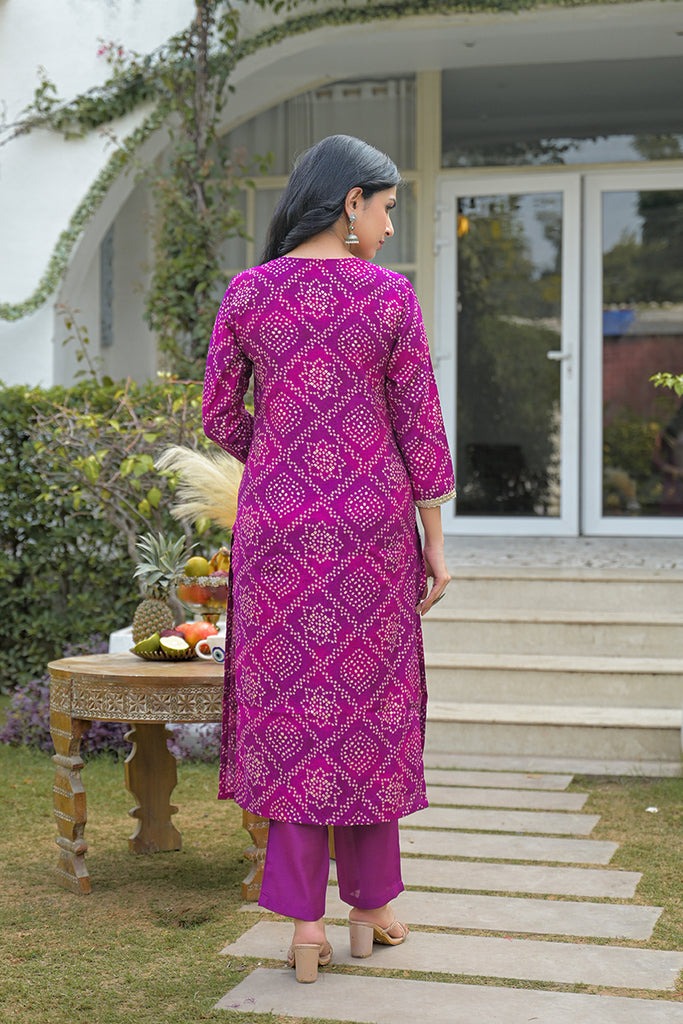 Purple Silk Blend Bandhani Embroidered Straight Kurta Trousers With Dupatta PKSKD3108