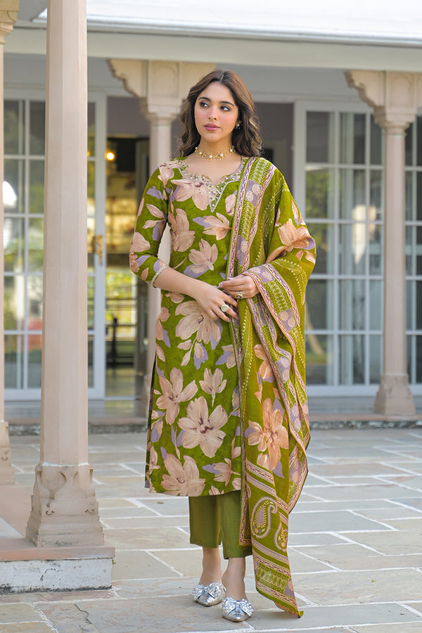 Green Viscose Floral Printed Straight Kurta Trousers With Dupatta PKSKD3140