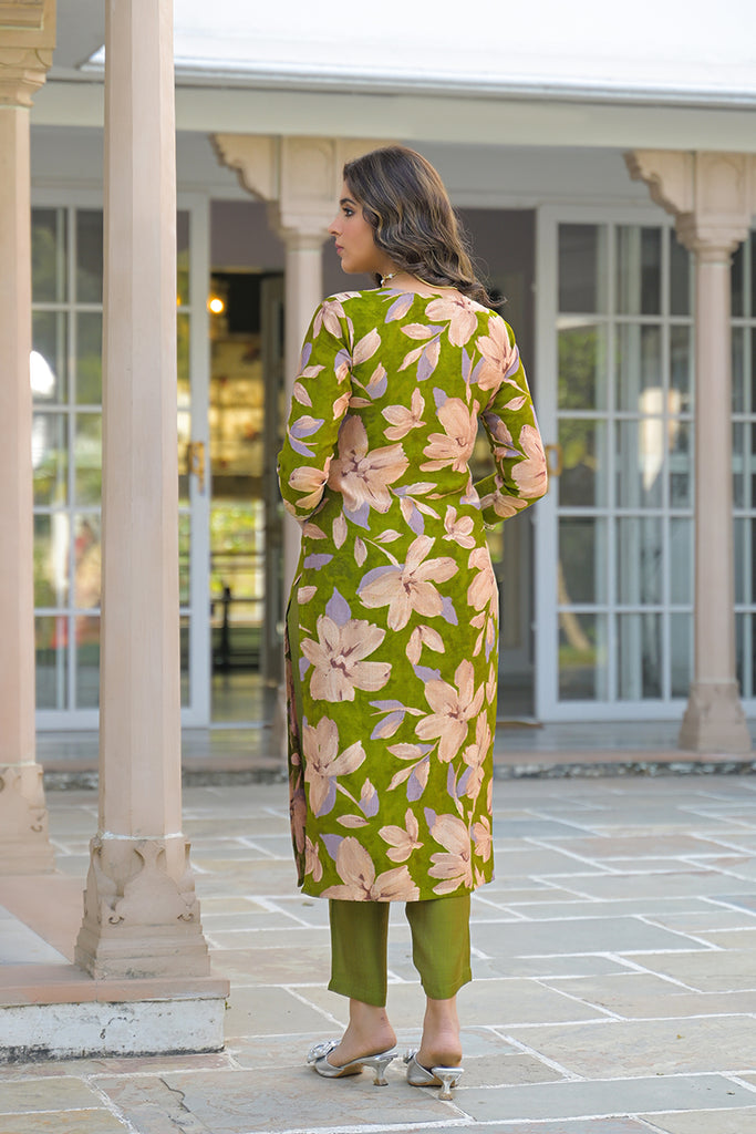 Green Viscose Floral Printed Straight Kurta Trousers With Dupatta PKSKD3140