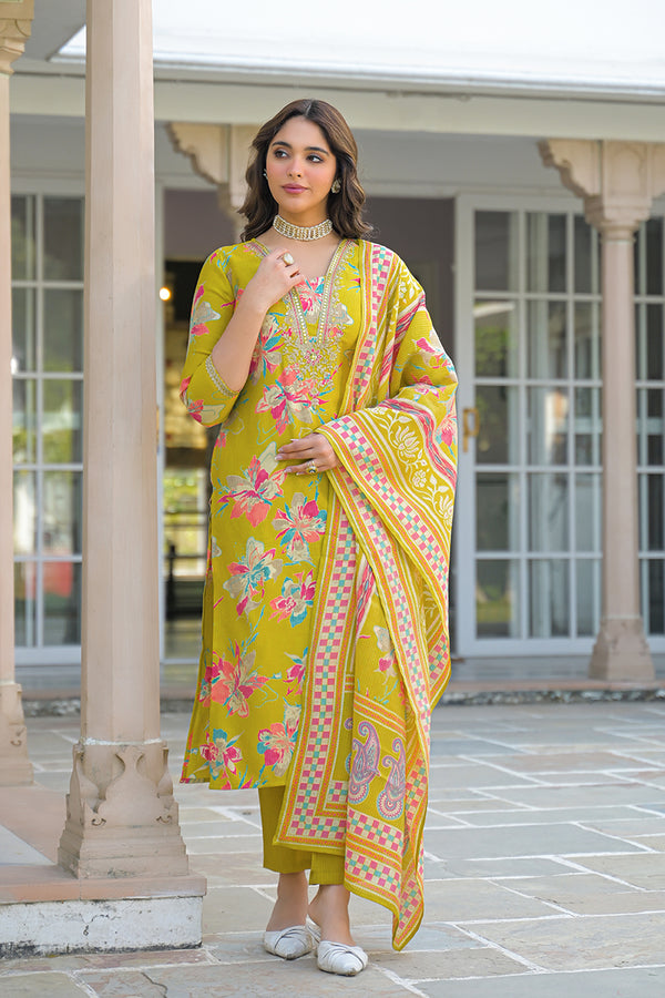 Yellow Viscose Floral Printed Straight Kurta Trousers With Dupatta PKSKD3153