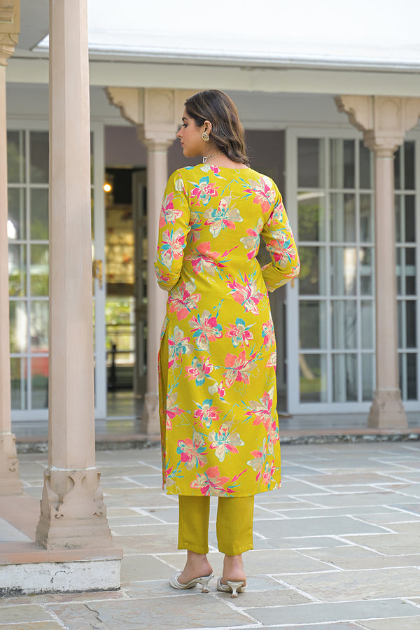 Yellow Viscose Floral Printed Straight Kurta Trousers With Dupatta PKSKD3153
