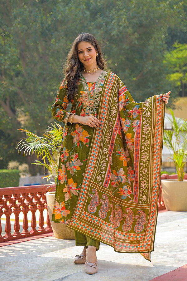 Green Viscose Floral Printed Straight Kurta Trousers With Dupatta PKSKD3154