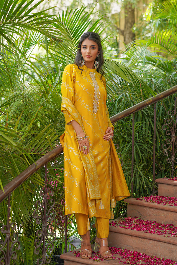 Yellow Silk Blend Floral Printed Straight Kurta Trousers With Dupatta SKSKD3043