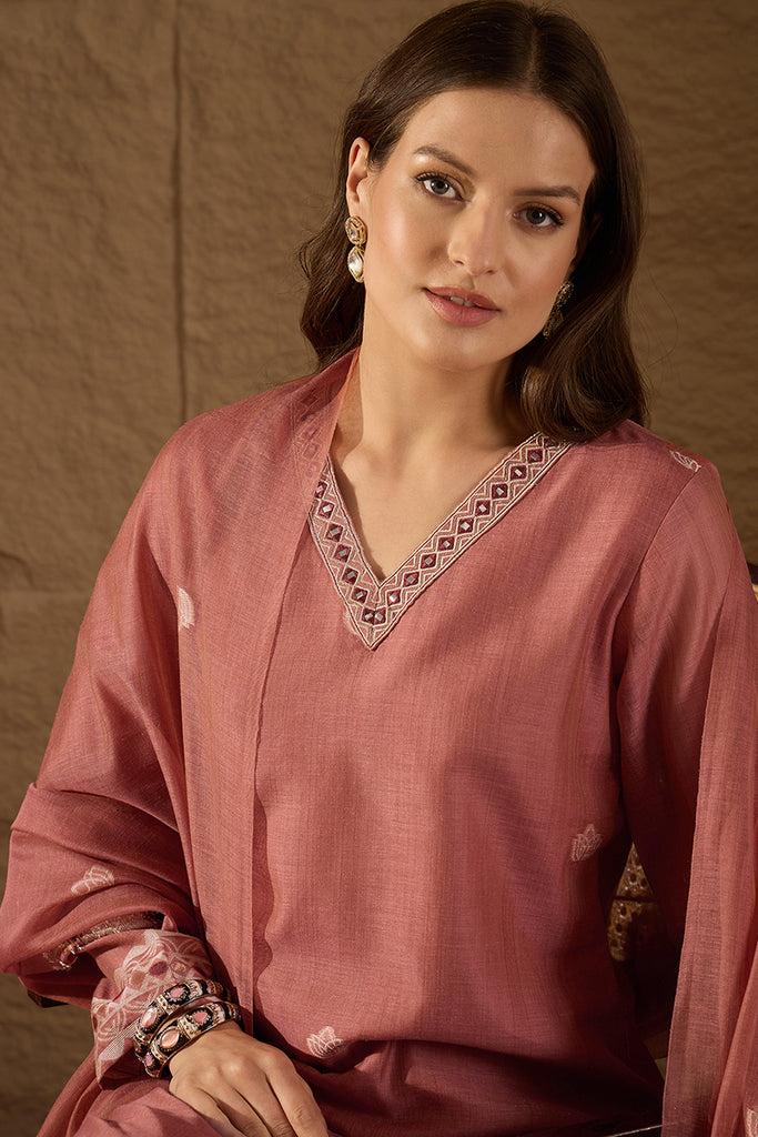 Mauve Chanderi Solid Woven Design Straight Kurta Trousers With Dupatta SKSKD3047