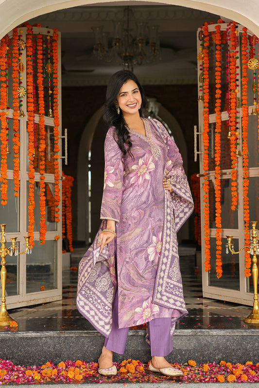Lavender Viscose Rayon Floral Printed Straight Kurta Trousers With Dupatta SKSKD3124