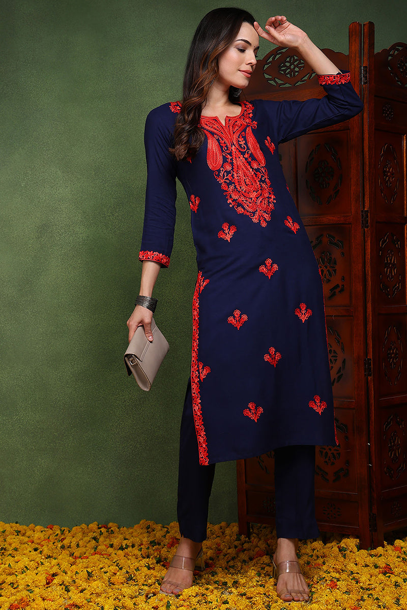 Blue Viscose Rayon Solid Embroidered Chikankari Straight Kurta VCK9766