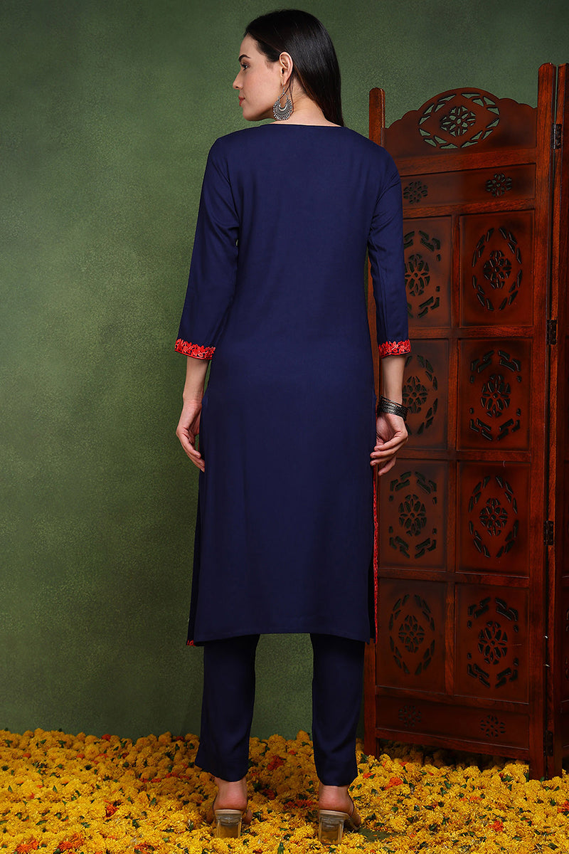 Blue Viscose Rayon Solid Embroidered Chikankari Straight Kurta VCK9766