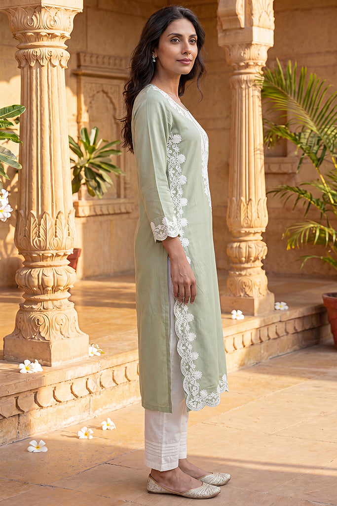 Green Viscose Rayon Solid Embroidered Regular Kurta VCK9798