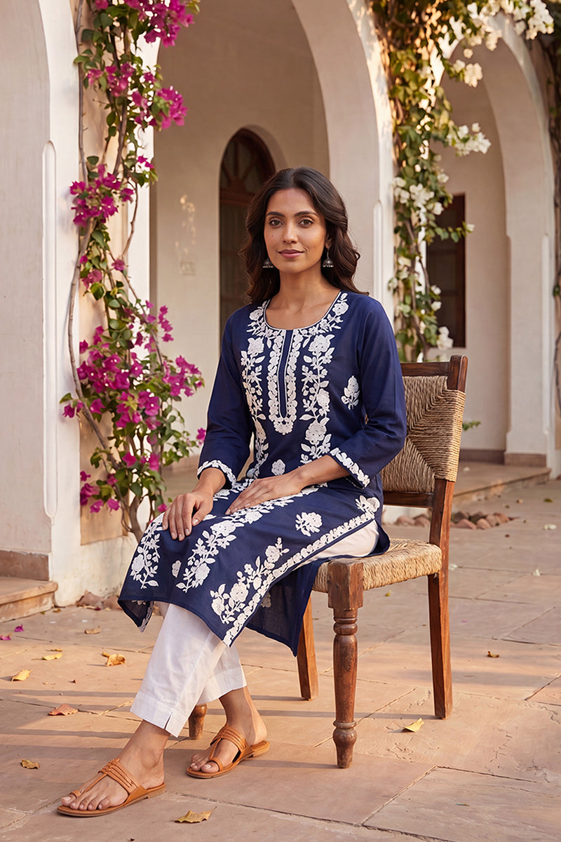Turquoise Blue Viscose Rayon Solid Embroidered Regular Kurta VCK9799